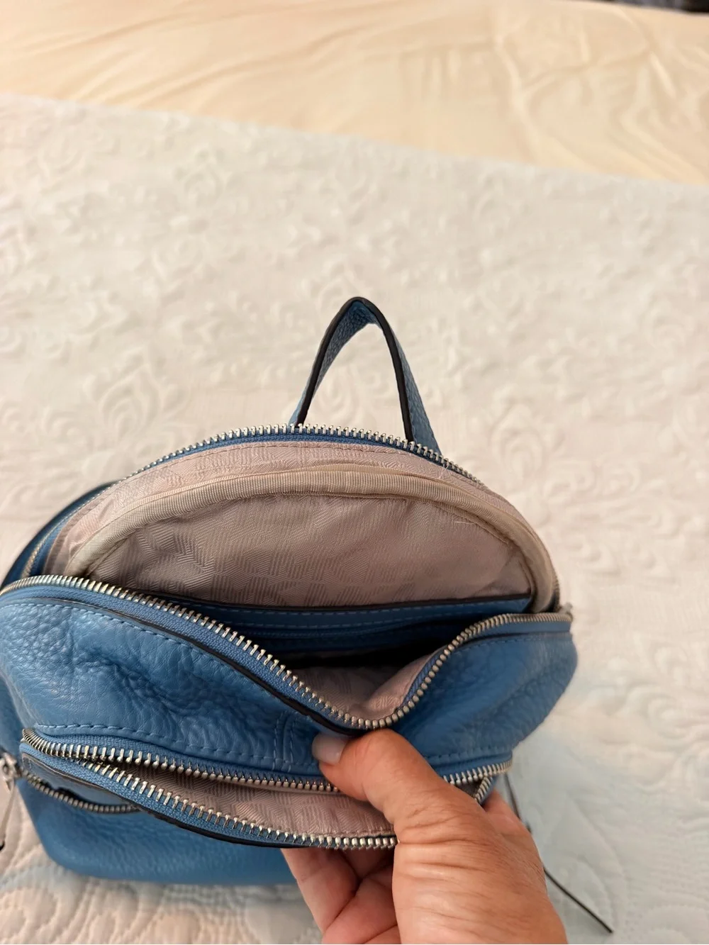 Michael Kors compact michael